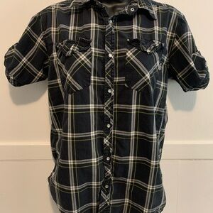 Ripzone Y2K women’s snap button shirt